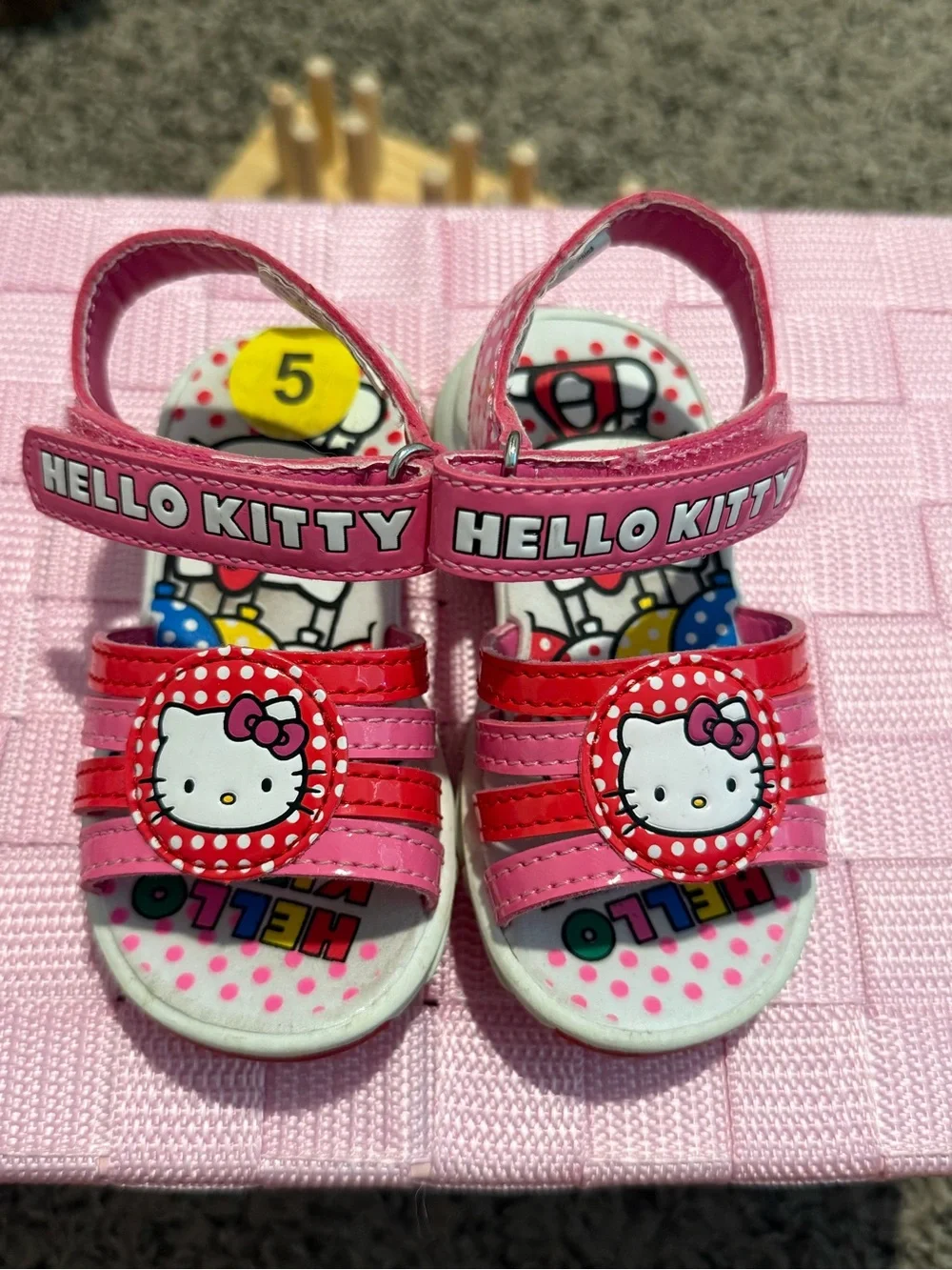 Hello Kitty size toddler 5, barely worn